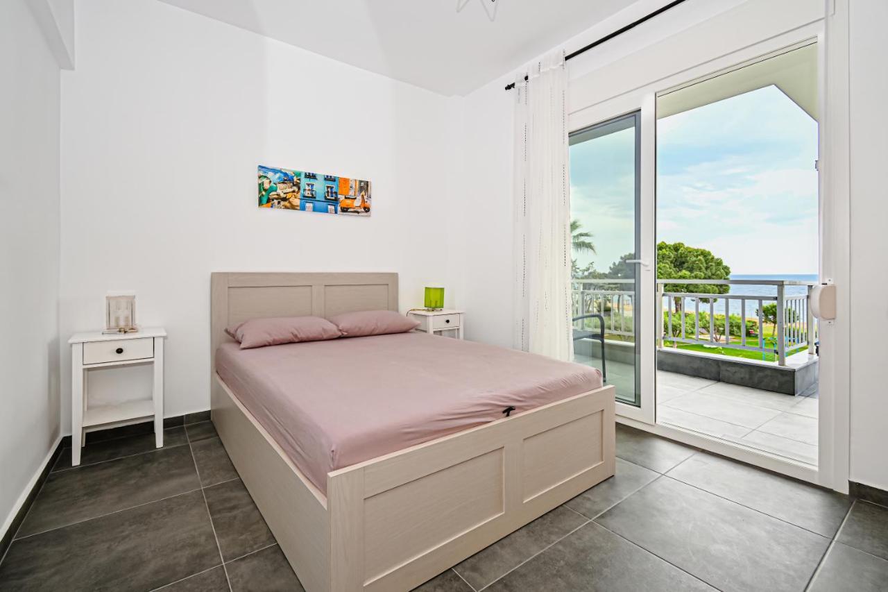 E & D Family Apartment By The Sea Kalyves Polygyrou Bagian luar foto