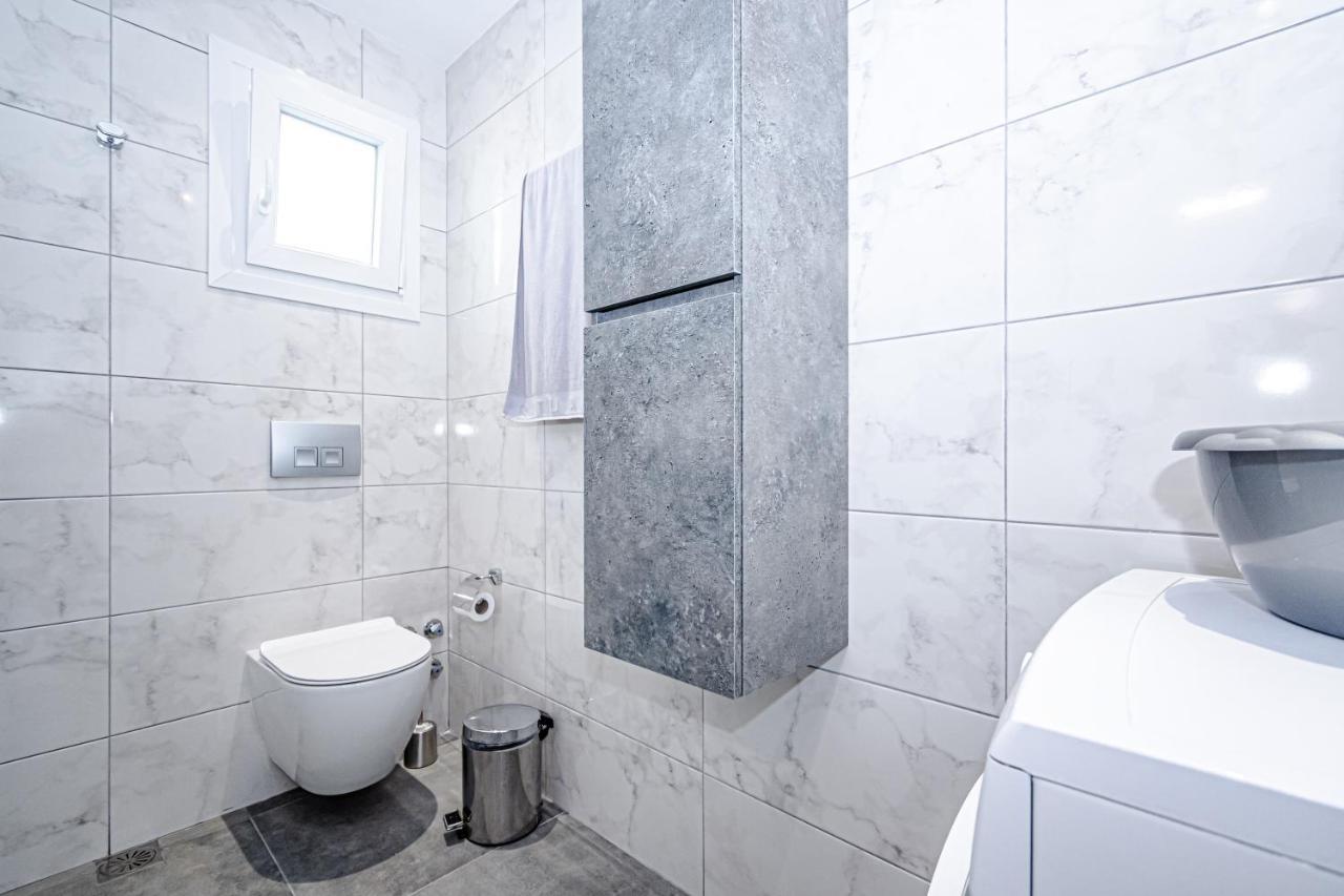 E & D Family Apartment By The Sea Kalyves Polygyrou Bagian luar foto
