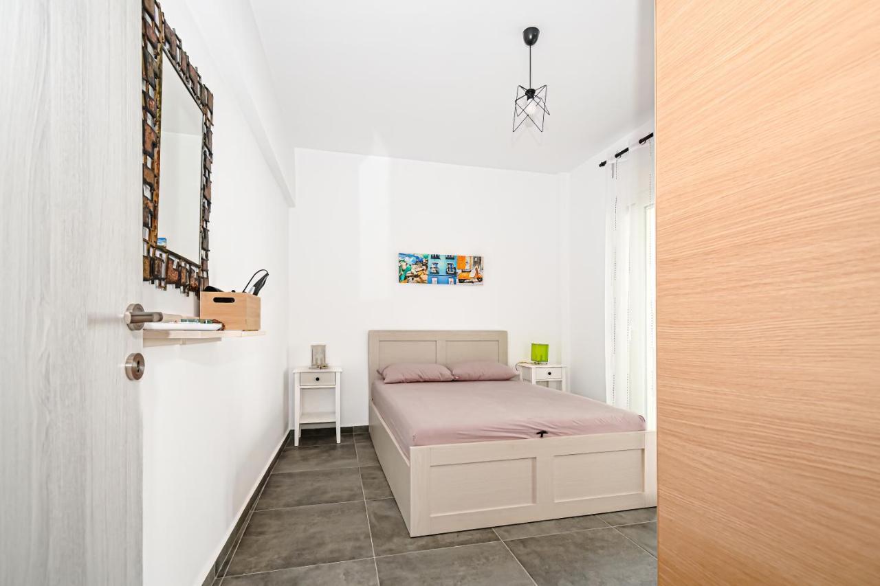 E & D Family Apartment By The Sea Kalyves Polygyrou Bagian luar foto